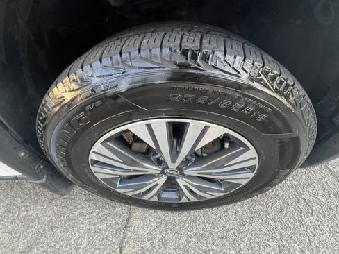 Used 2022 Nissan Rogue SV w/ SV Premium Package image 29