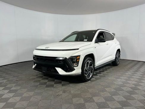 Used 2024 Hyundai Kona N Line image 3
