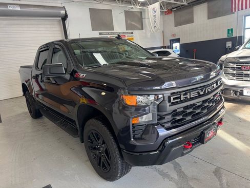 Used 2022 Chevrolet Silverado 1500 Custom Trail Boss image 3