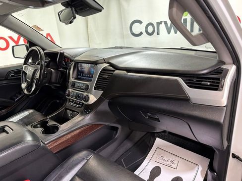 Used 2020 GMC Yukon XL SLT AWD/4WD image 13