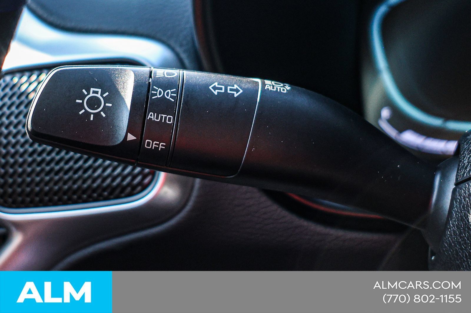 Used 2025 Kia Soul LX w/ LX Technology Package FWD image 24