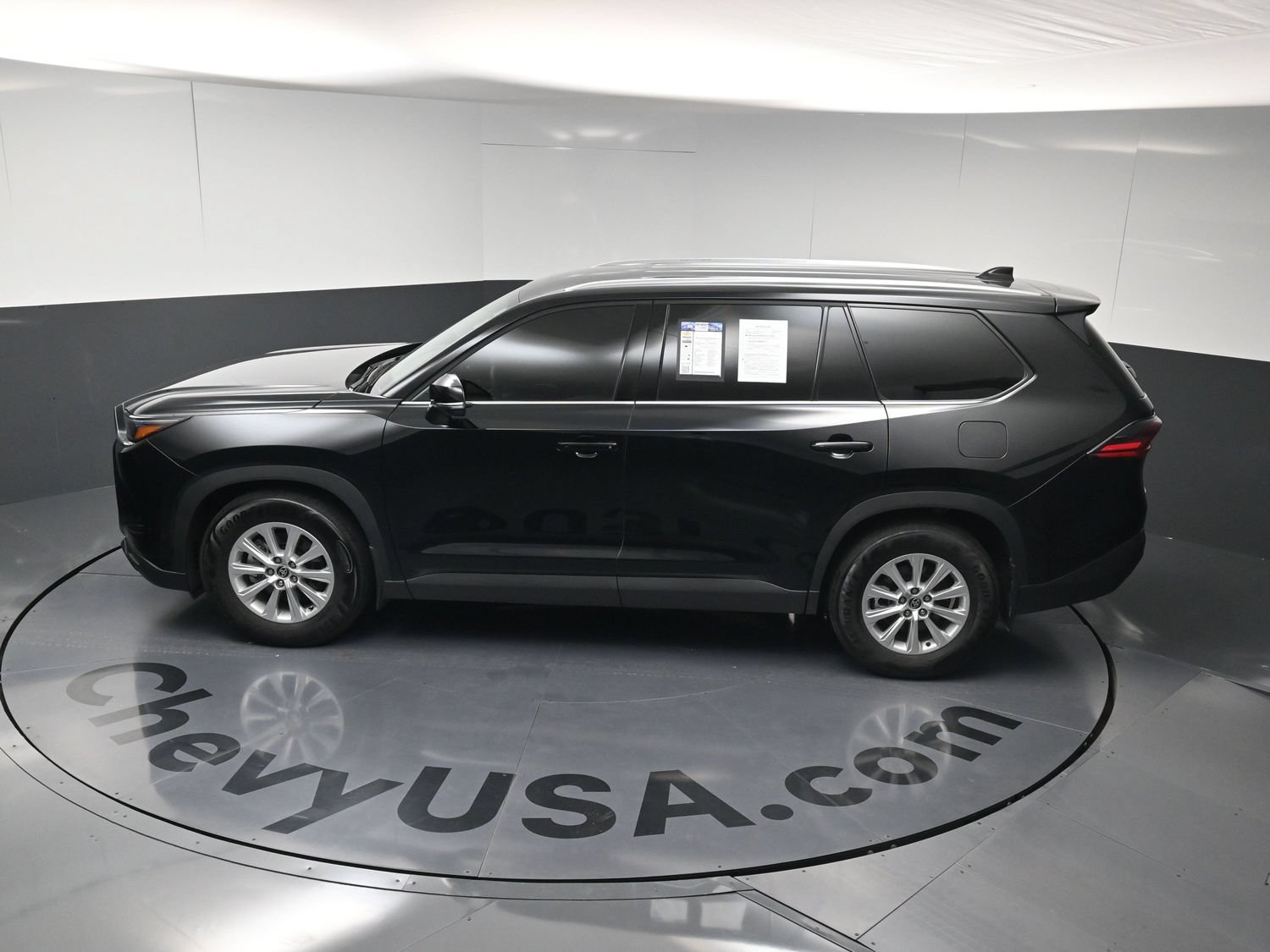 Used 2026 Toyota Grand Highlander AWD image 29
