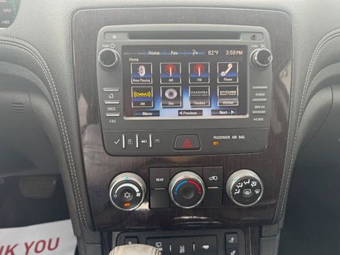 Used 2015 Chevrolet Traverse LT w/ Style and Technology Package AWD/4WD image 15