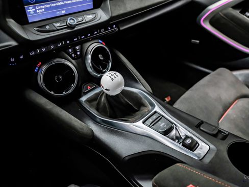 Used 2021 Chevrolet Camaro ZL1 image 52