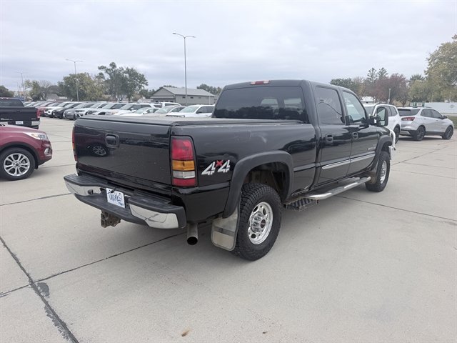 Used 2004 GMC Sierra 2500 SLT w/ Heavy-Duty Power Package AWD/4WD image 5