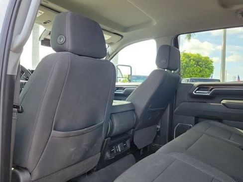 Used 2025 Chevrolet Silverado 2500 LT w/ Convenience Package AWD/4WD image 20