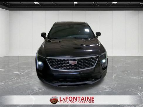 Certified 2024 Cadillac XT4 Premium Luxury image 3