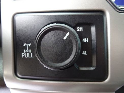 Used 2022 Ford F250 King Ranch w/ King Ranch Ultimate Package AWD/4WD image 27
