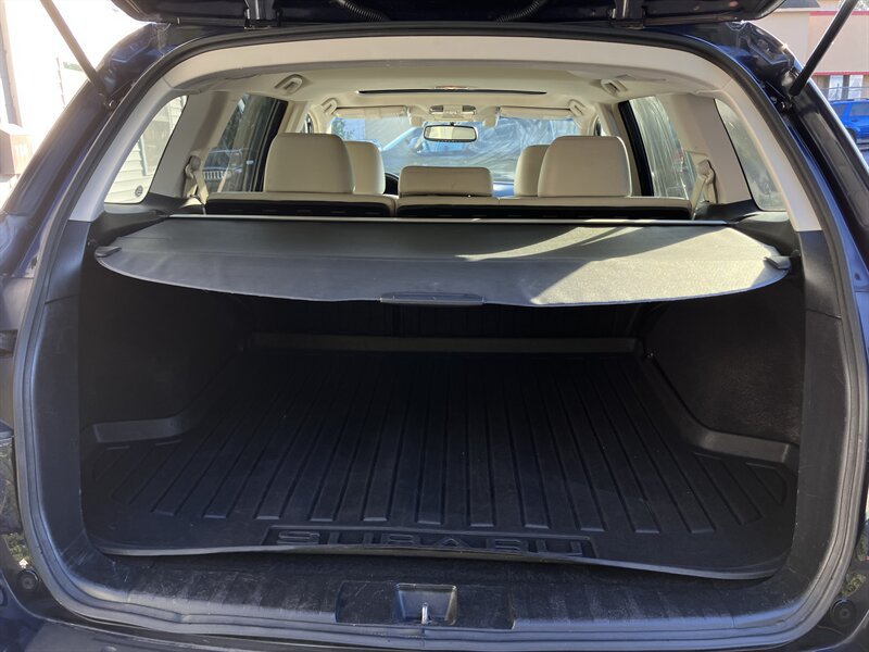 Used 2014 Subaru Outback 2.5i Limited AWD/4WD image 12