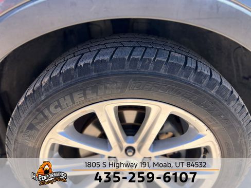 Used 2016 Ford Explorer Limited w/ Class II Trailer Tow Package FWD image 5