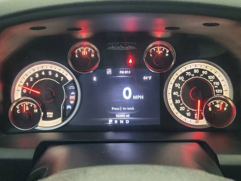 Used 2017 RAM 1500 Big Horn image 23