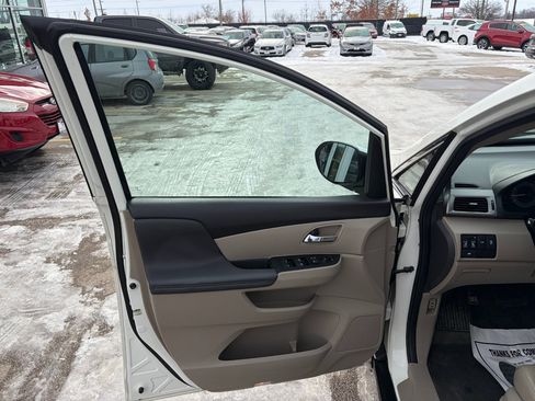 Used 2016 Honda Odyssey EX-L image 9