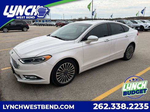 Used 2017 Ford Fusion SE w/ Fusion SE Technology Package image 1