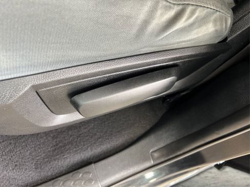 Used 2016 RAM 1500 Classic SLT image 15