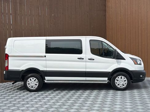 Used 2025 Ford Transit 250 Low Roof w/ Exterior Upgrade Package RWD image 9