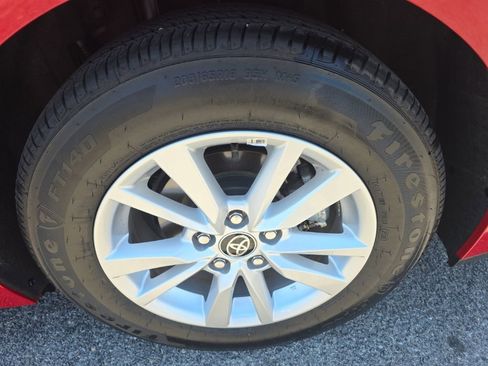 Certified 2025 Toyota Camry LE FWD image 7