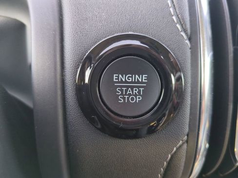 Used 2025 Ford Expedition Platinum AWD/4WD image 29