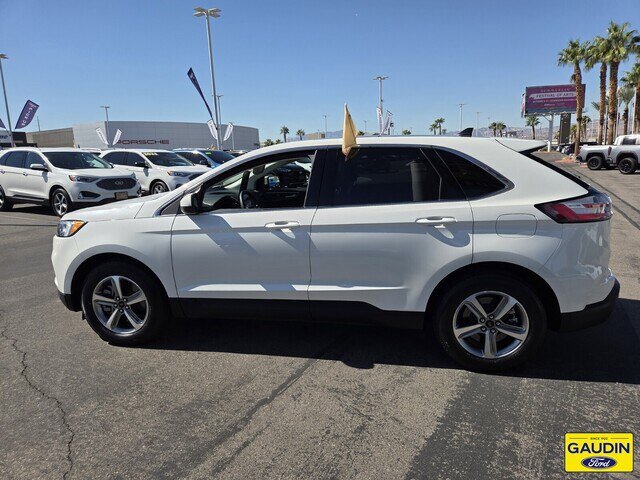 Certified 2024 Ford Edge SEL w/ Convenience Package AWD/4WD image 4