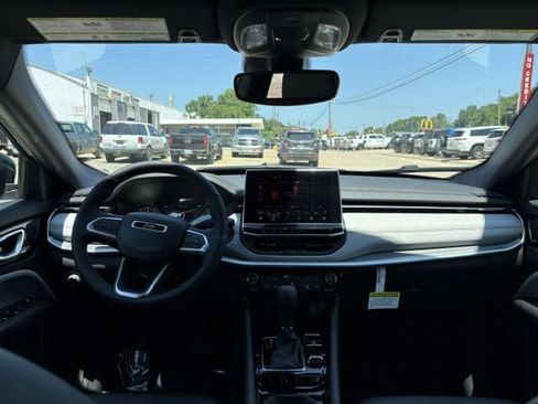 New 2026 Jeep Compass Limited AWD/4WD image 13