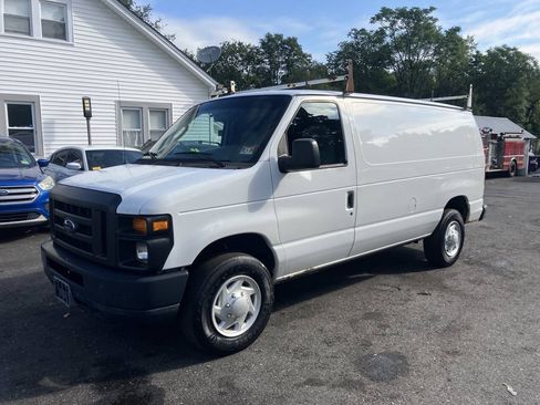 Used 2008 Ford E-250 and Econoline 250 RWD image 3
