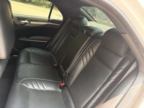 Certified 2023 Chrysler 300 C RWD image 13
