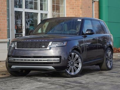 New 2025 Land Rover Range Rover SE