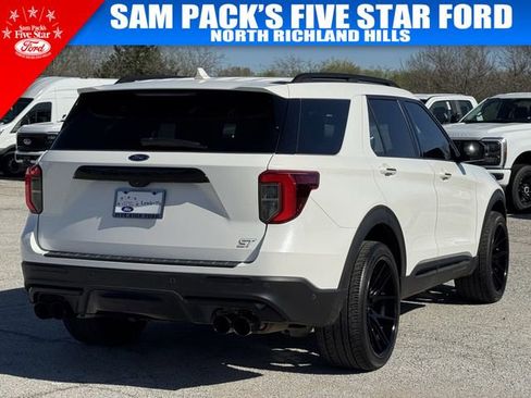 Used 2023 Ford Explorer ST w/ Equipment Group 401A image 4