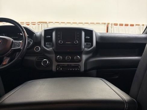 Used 2024 RAM 2500 Tradesman w/ Chrome Appearance Group AWD/4WD image 19