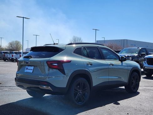 New 2026 Chevrolet Trax ACTIV image 3