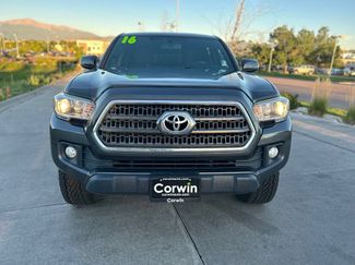 Used 2016 Toyota Tacoma TRD Off-Road w/ Premium & Technology Package AWD/4WD video 2