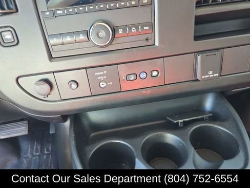 Used 2022 GMC Savana 2500 w/ Driver Convenience Package image 23