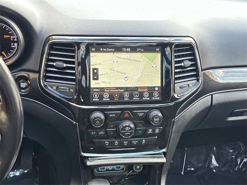 Used 2021 Jeep Grand Cherokee Trailhawk w/ Trailhawk Luxury Group image 10