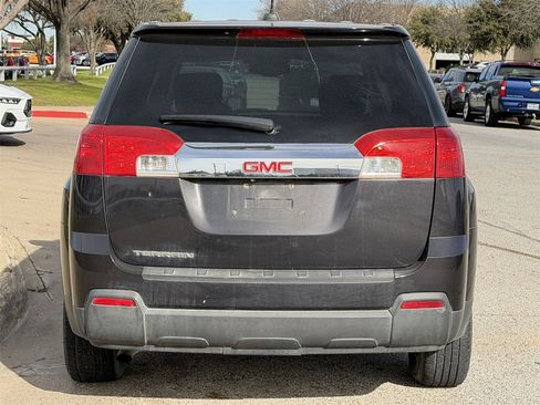 Used 2015 GMC Terrain SLE image 5