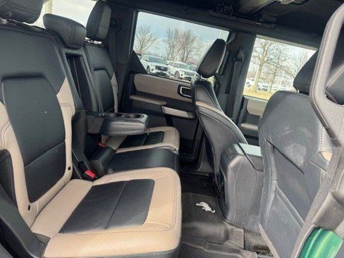 Used 2023 Ford Bronco Wildtrak AWD/4WD image 26