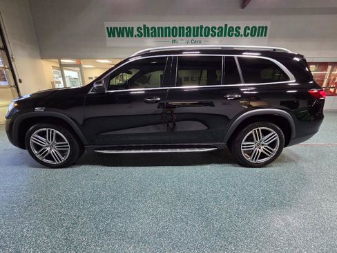Used 2020 Mercedes-Benz GLS 450 4MATIC image 10