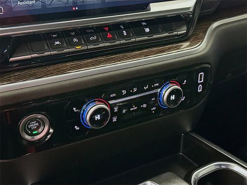 Used 2024 GMC Sierra 1500 Elevation image 14