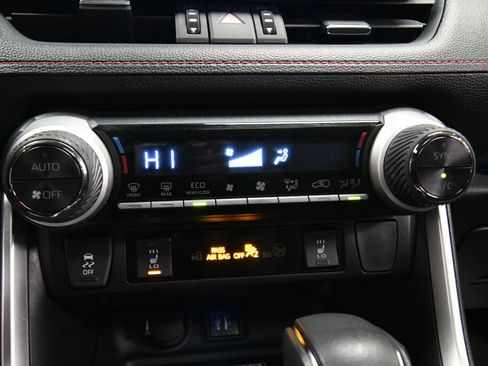 Used 2024 Toyota RAV4 XSE w/ Weather Package image 16