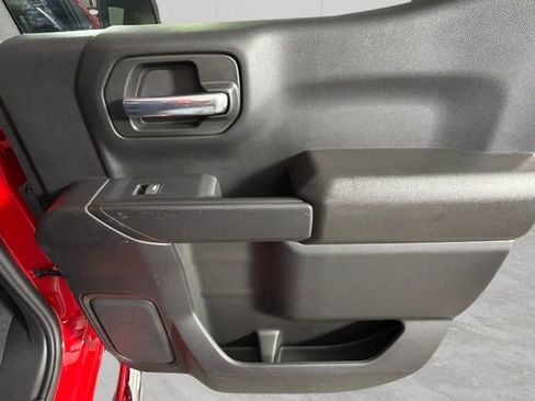 Used 2025 Chevrolet Silverado 1500 Custom RWD image 32