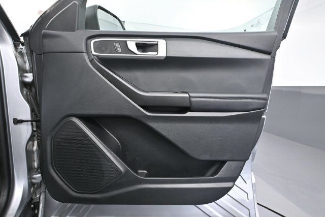 Used 2022 Ford Explorer 4WD image 40