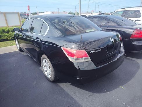 Used 2009 Honda Accord LX-P image 4