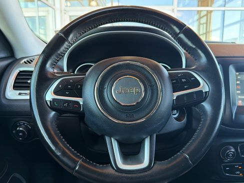 Used 2018 Jeep Compass Latitude w/ Popular Equipment Group AWD/4WD image 24