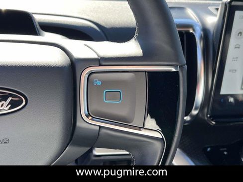 New 2025 Ford Expedition Platinum w/ Stealth Performance Package image 23