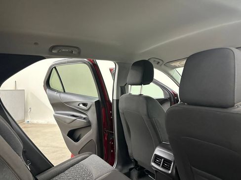 Used 2024 Chevrolet Equinox LT AWD/4WD image 22