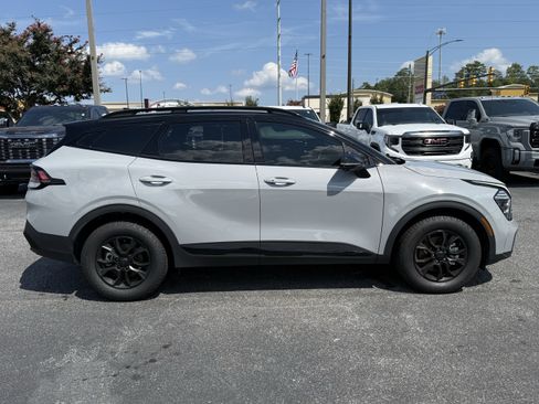 Used 2025 Kia Sportage X-Pro Prestige AWD/4WD image 11
