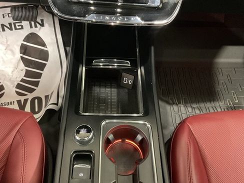 Used 2025 Lincoln Corsair Grand Touring w/ Equipment Group 302A image 19