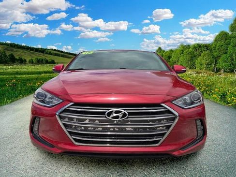 Used 2018 Hyundai Elantra Limited FWD image 8