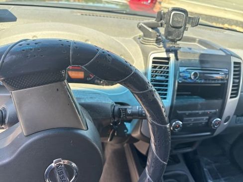 Used 2012 Nissan Xterra S AWD/4WD image 21