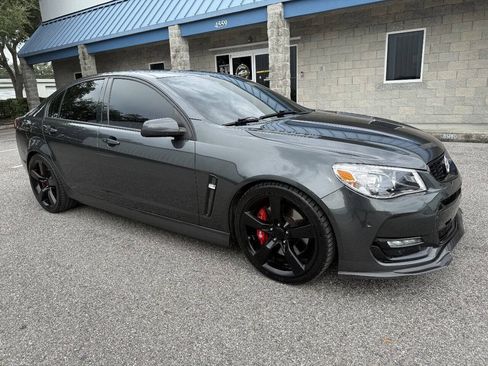Used 2017 Chevrolet SS RWD image 8