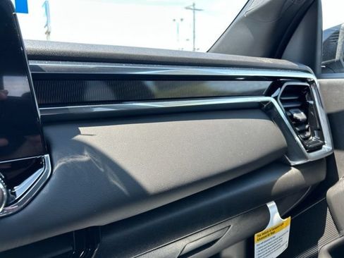 New 2026 GMC Canyon Elevation w/ Convenience Package AWD/4WD image 32