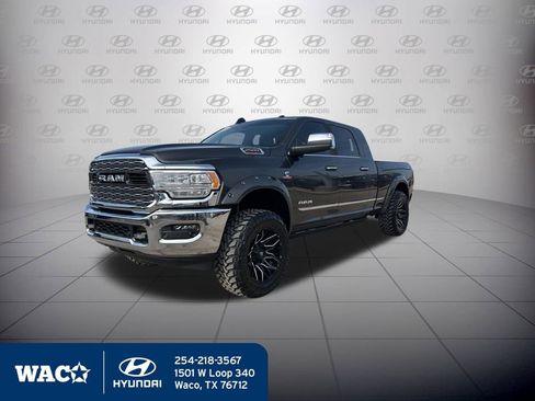 Used 2022 RAM 2500 Limited image 3